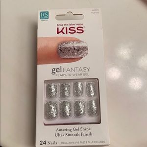 KISS Gel Fantasy Nails